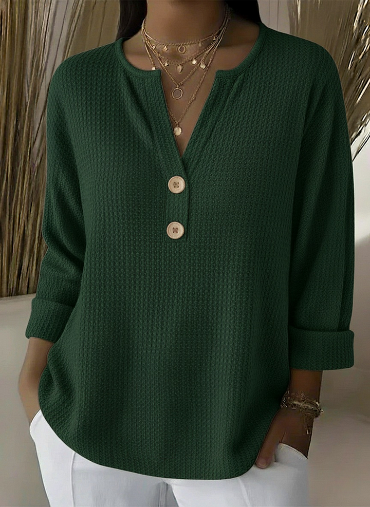 Lucia | Camiseta Henley Gofrada con Botones